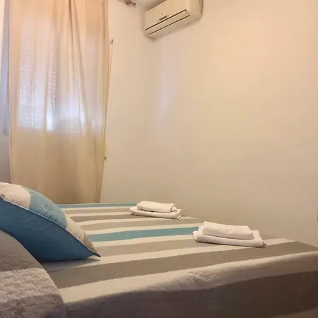 Ochomin Guest house *